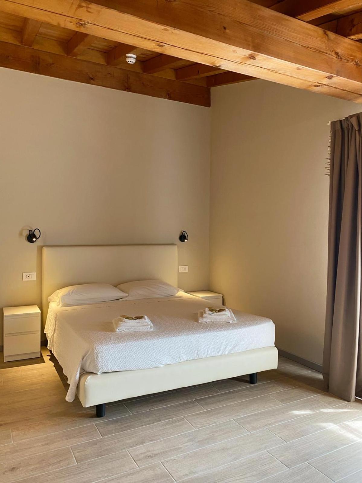 Agriturismo Cascina Carai Marone Ngoại thất bức ảnh