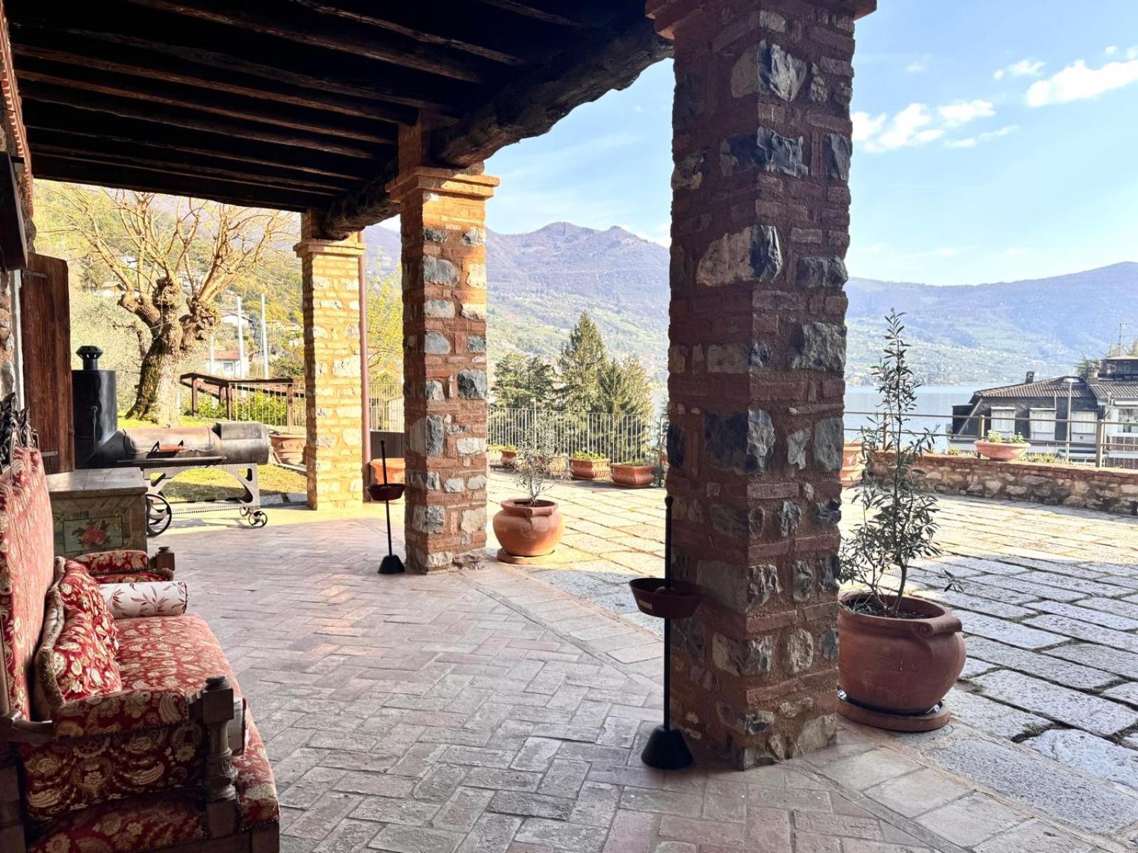 Agriturismo Cascina Carai Marone Ngoại thất bức ảnh